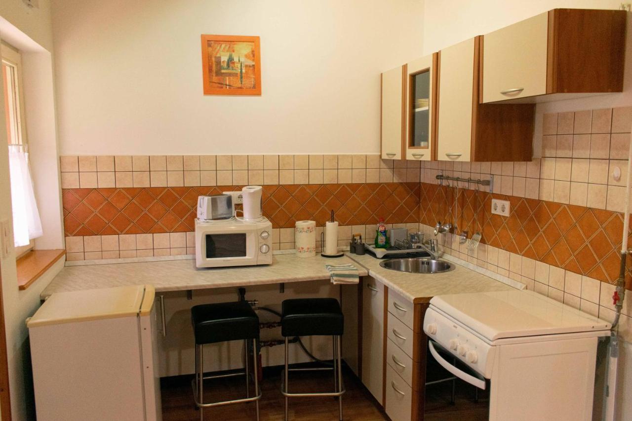 Borostyan Apartmanhaz Morahalom Luaran gambar