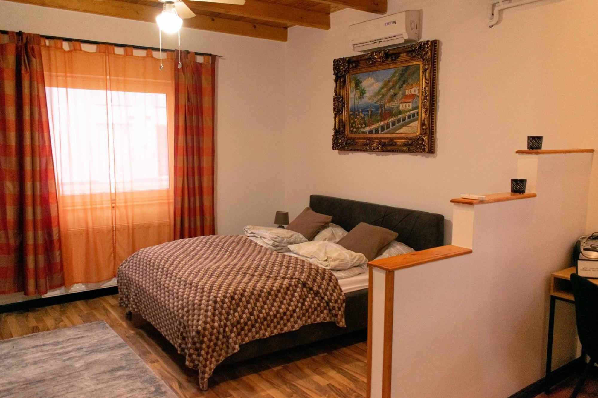 Borostyan Apartmanhaz Morahalom Luaran gambar