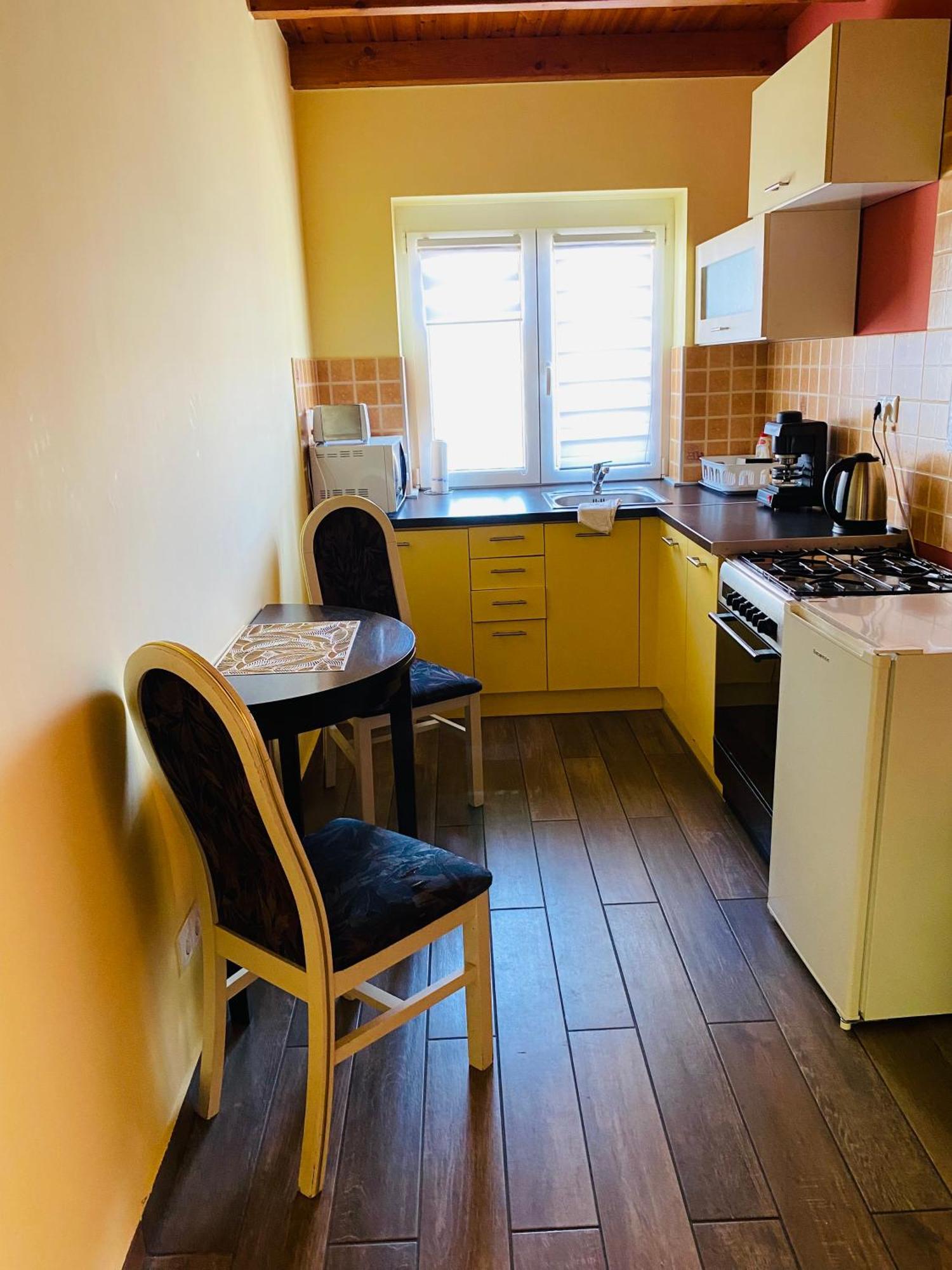 Borostyan Apartmanhaz Morahalom Luaran gambar
